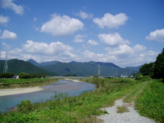 【画像あり】お前ら大好き夏の田舎スレ_127